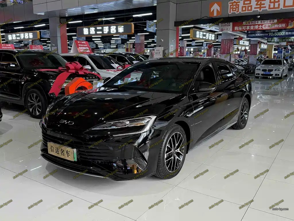 BYD Seal 07 DM-i 2025