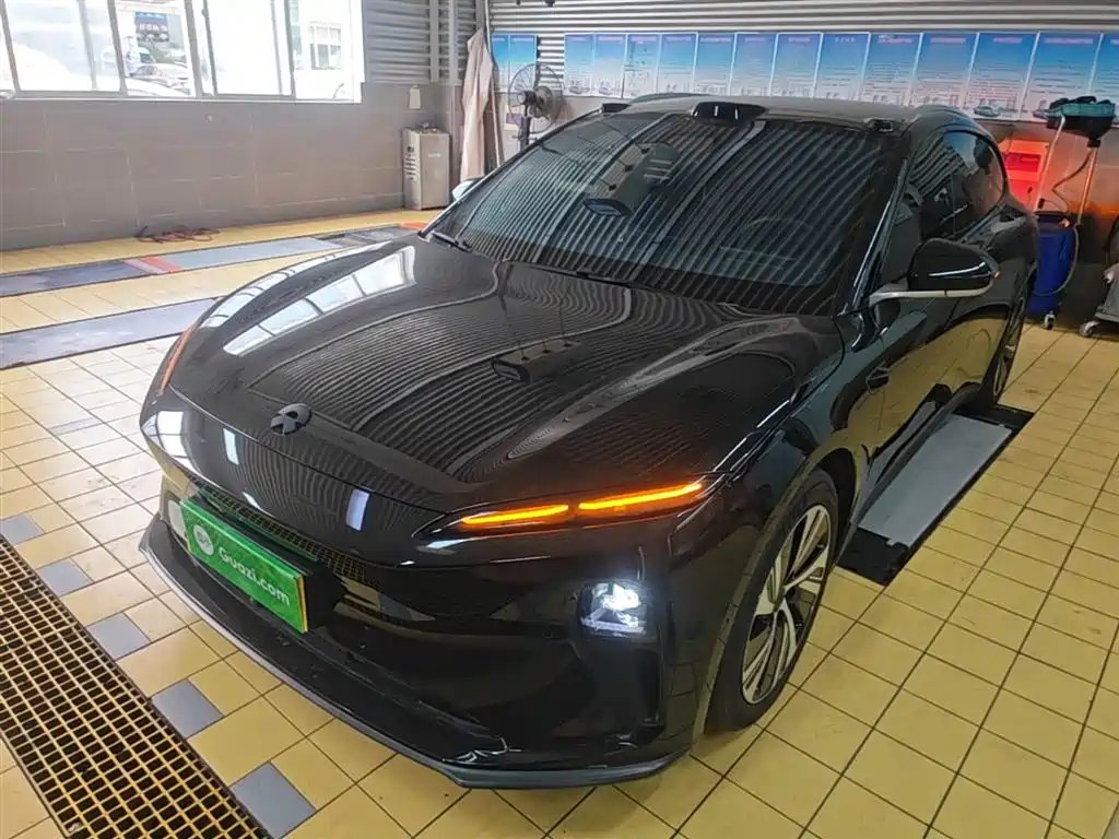 NIO ET5T 2024