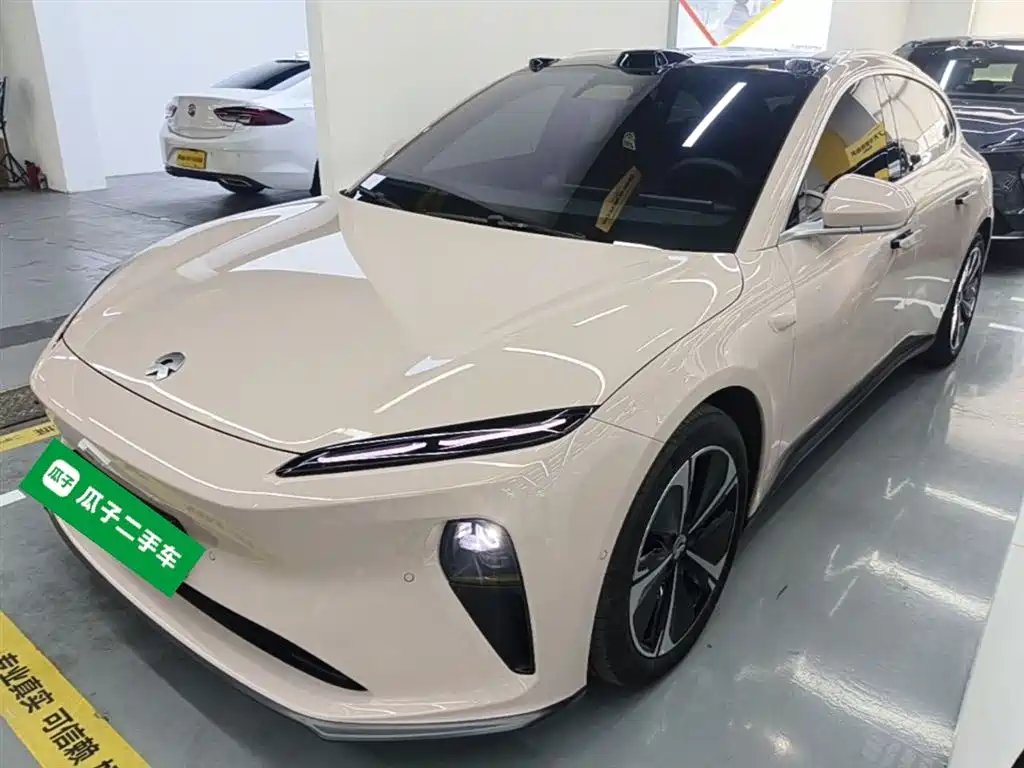 NIO ET5T 2024