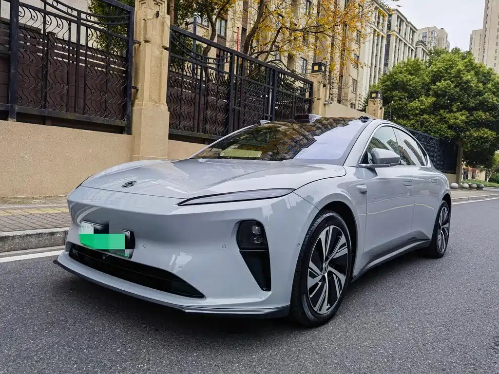 NIO ET5 2024
