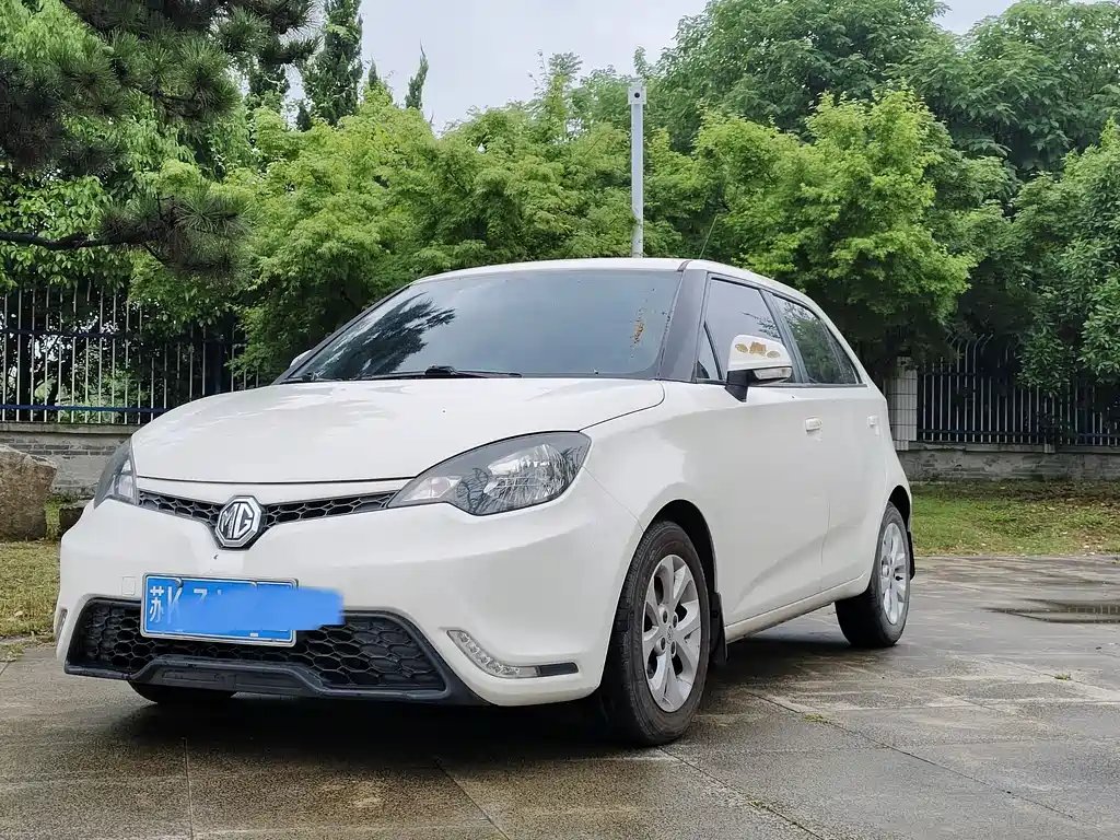 MG 3 2015