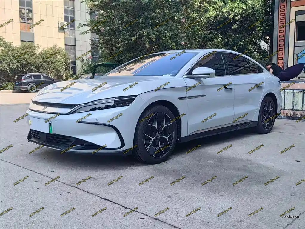 BYD Han 2024