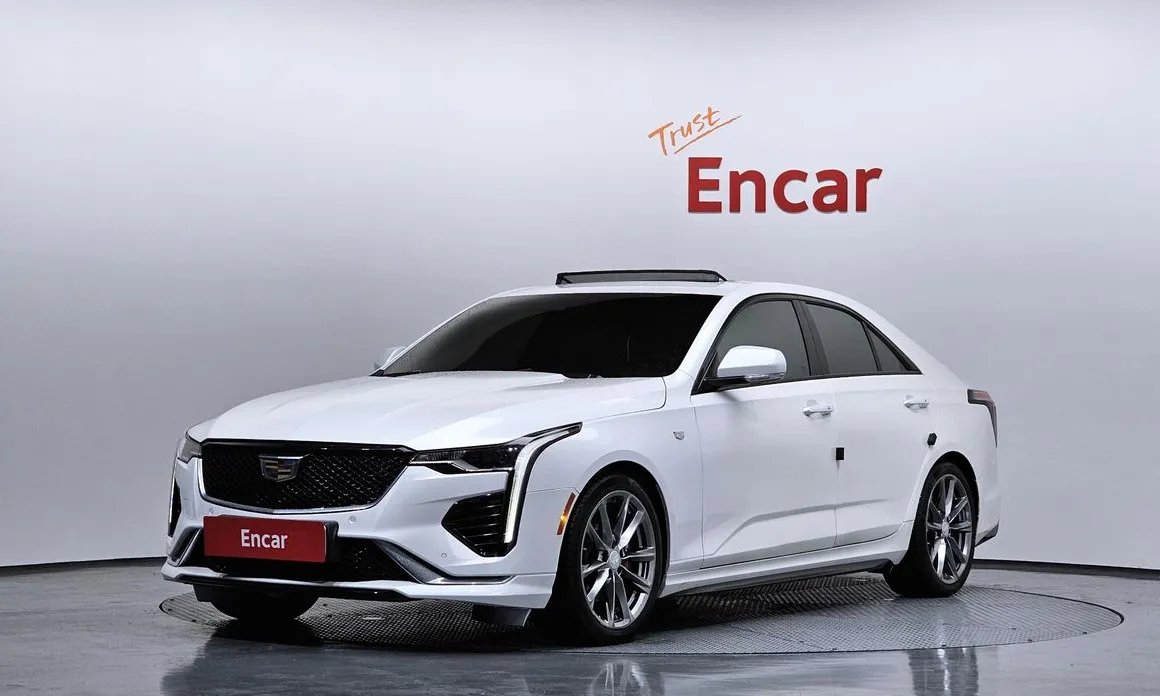 Cadillac CT4 2020 — фото 1 из 20