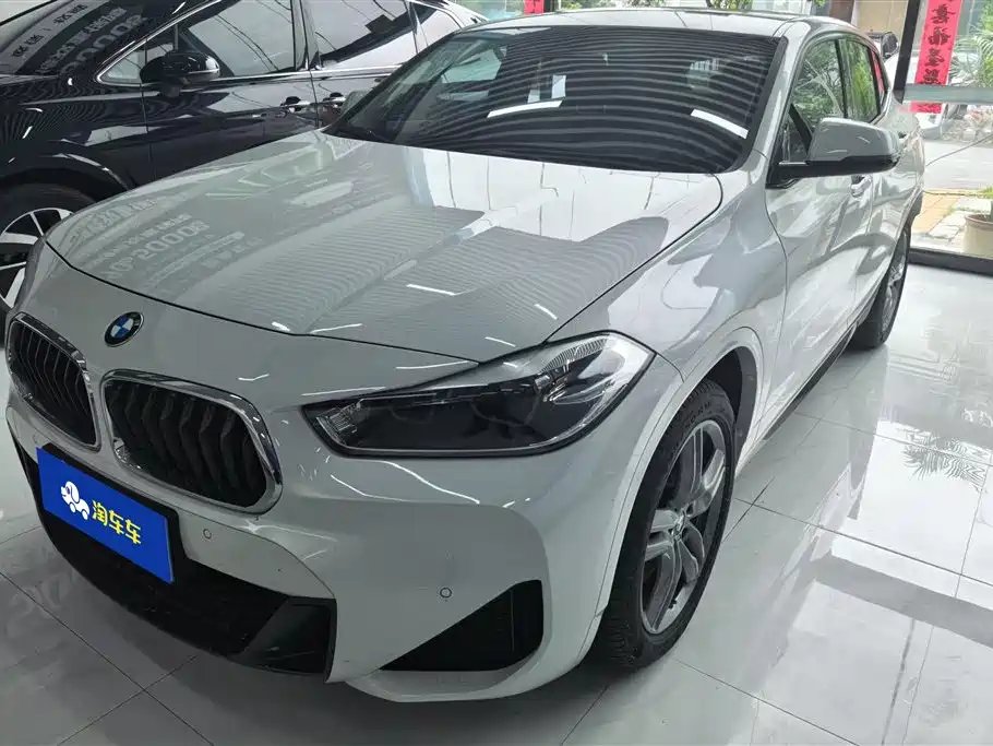 BMW X2 2022 — фото 1 из 16