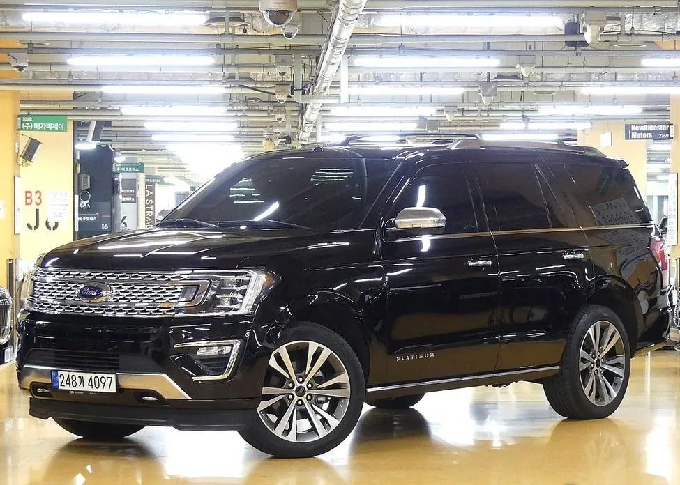Ford Expedition 2021