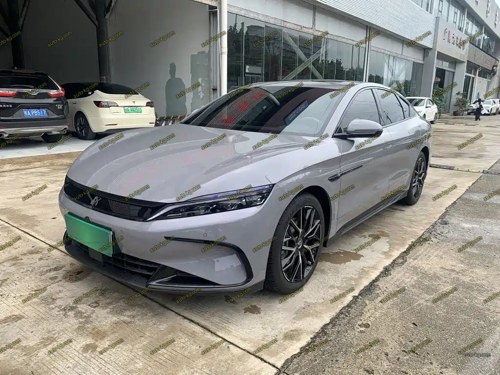 BYD Han 2025
