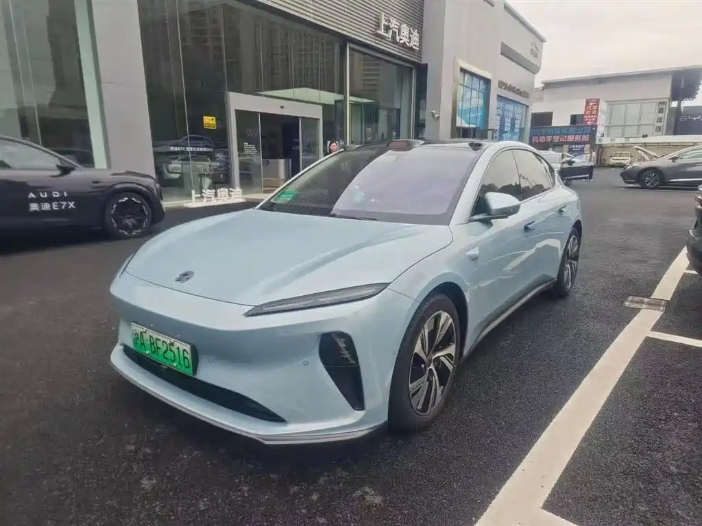 NIO ET5 2023