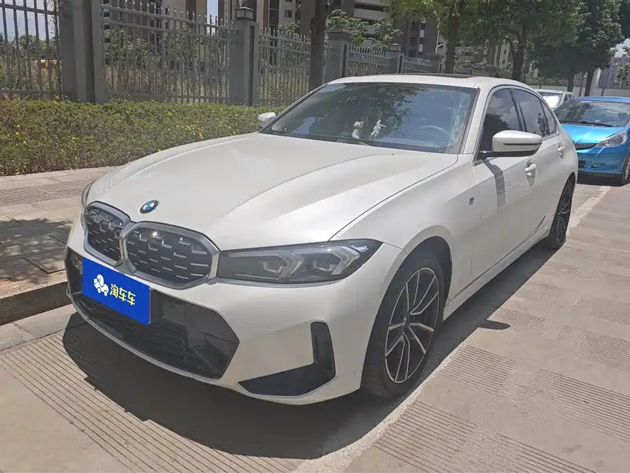 BMW 3 Series 2023 — фото 1 из 16