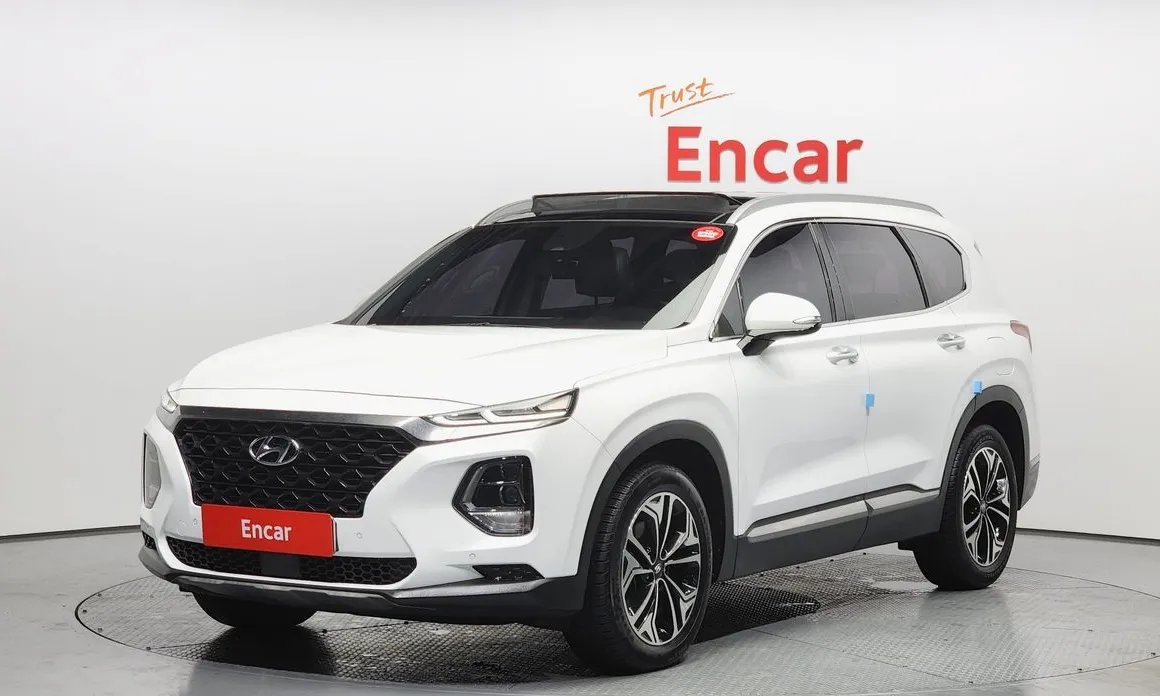 Hyundai Santafe 2019 — фото 1 из 20