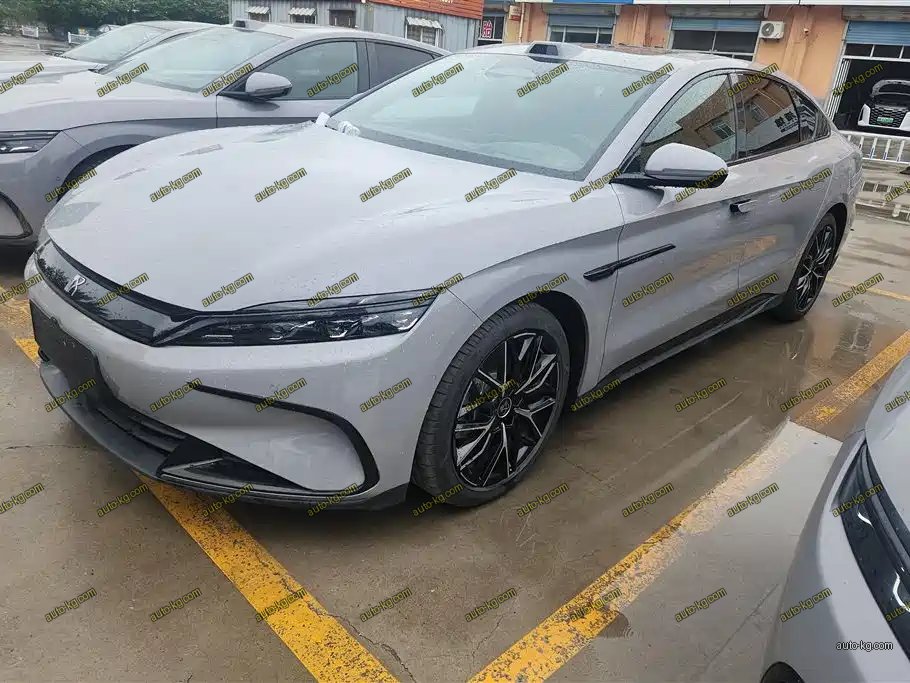 BYD Han 2025