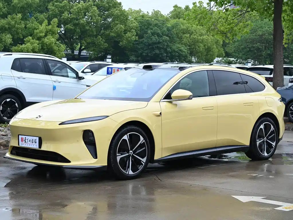 NIO ET5T 2023