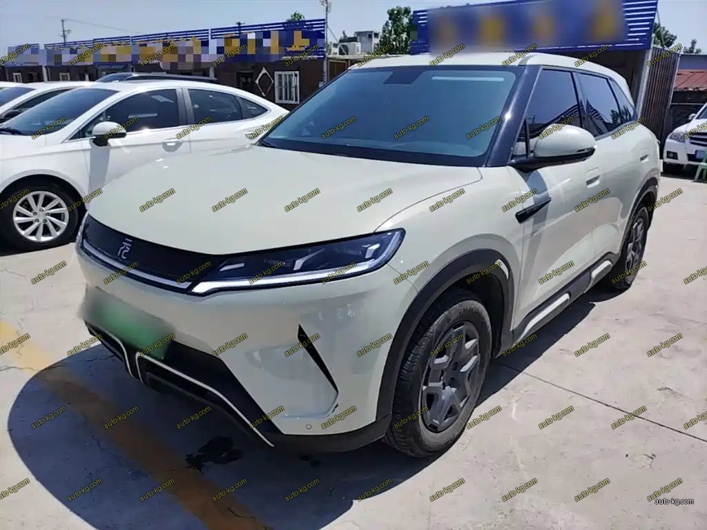 BYD Yuan UP 2025