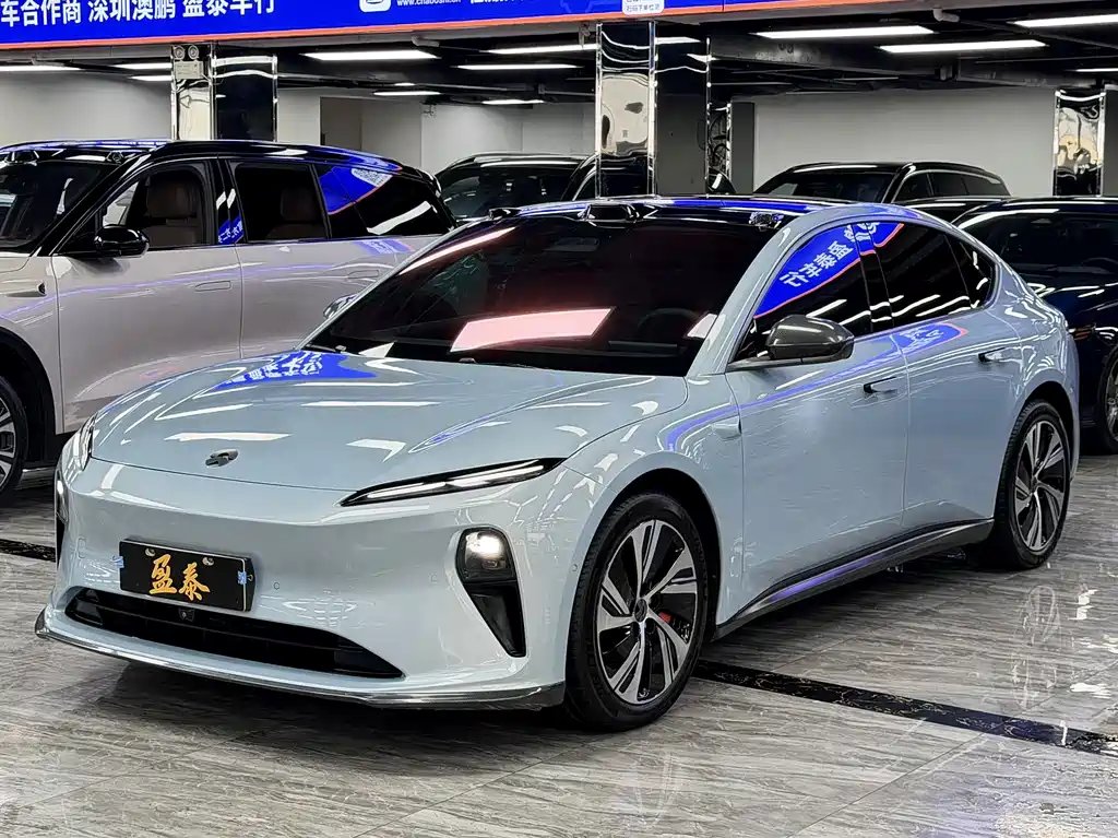 NIO ET5 2022