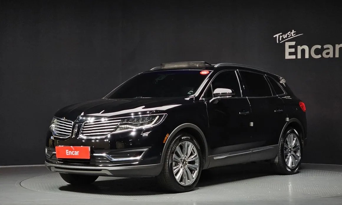 Lincoln MKX 2018 — фото 1 из 20