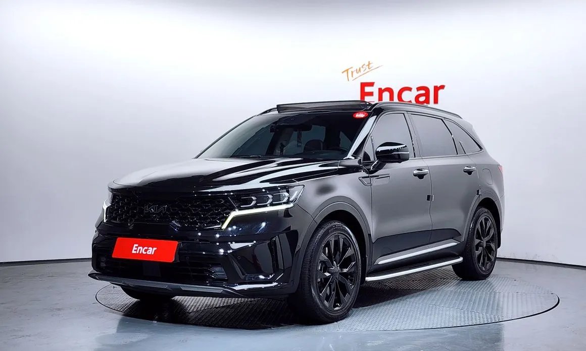 Kia Sorento 2023 — фото 1 из 20