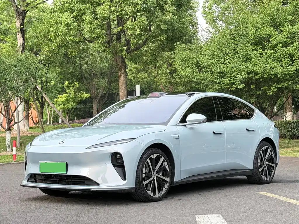 NIO ET5 2023