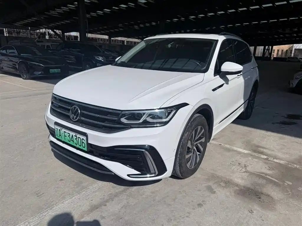 Volkswagen TiguanLPHEV 2021