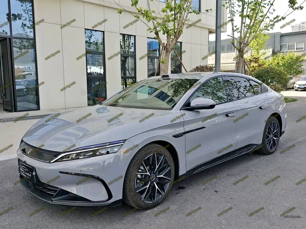 BYD Han 2025