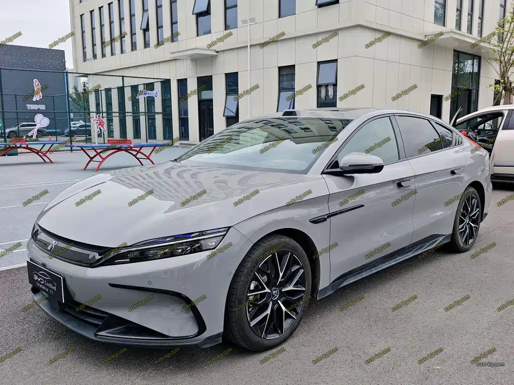 BYD Han 2025