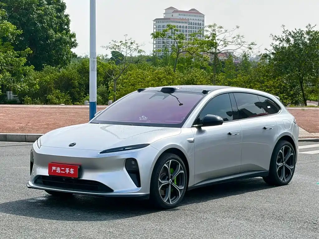 NIO ET5T 2024