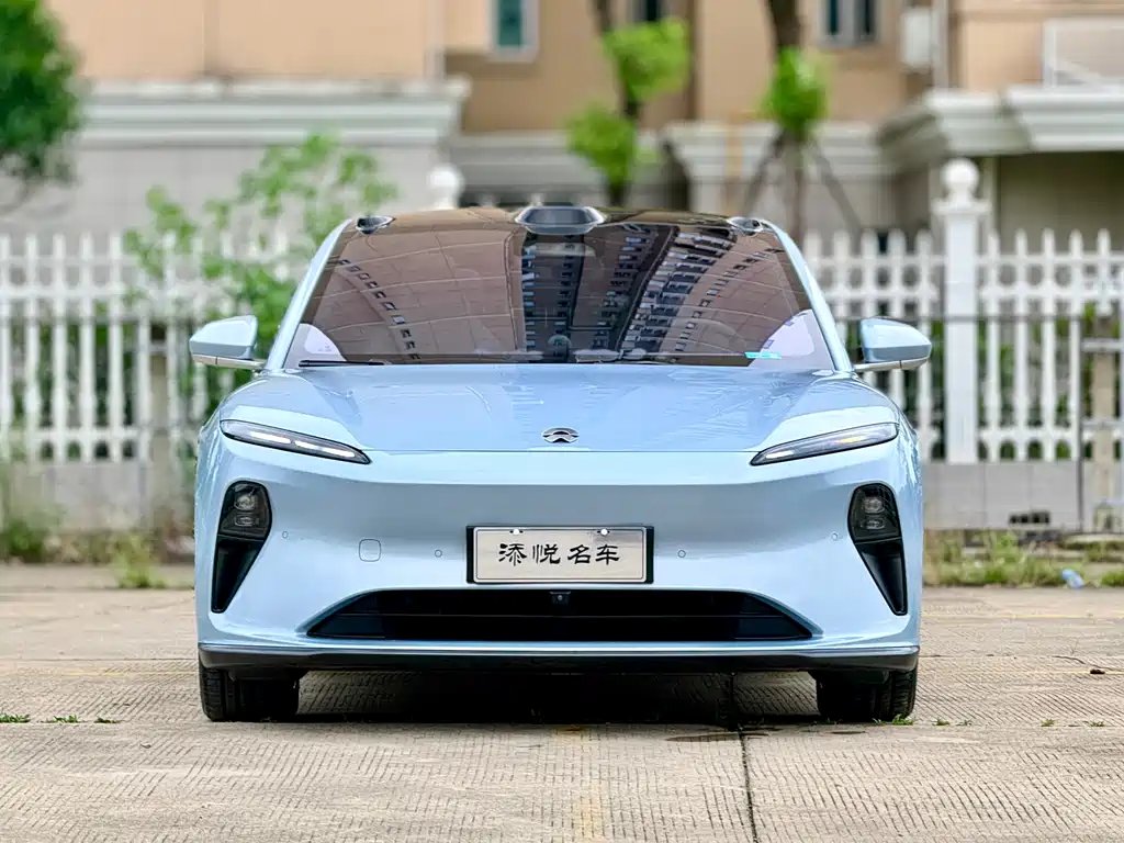 NIO ET5T 2024