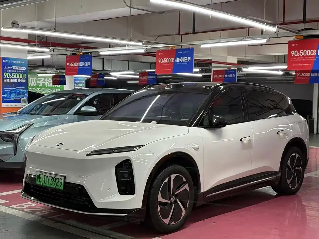 NIO ES6 2025