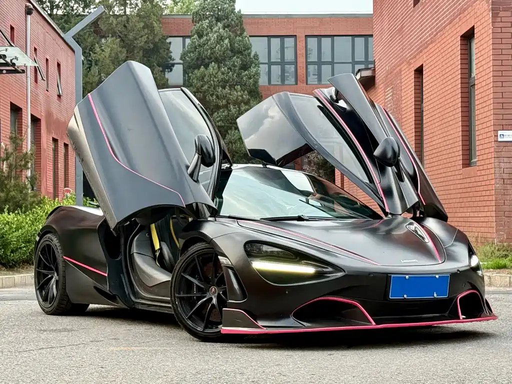 McLaren 720S 2018