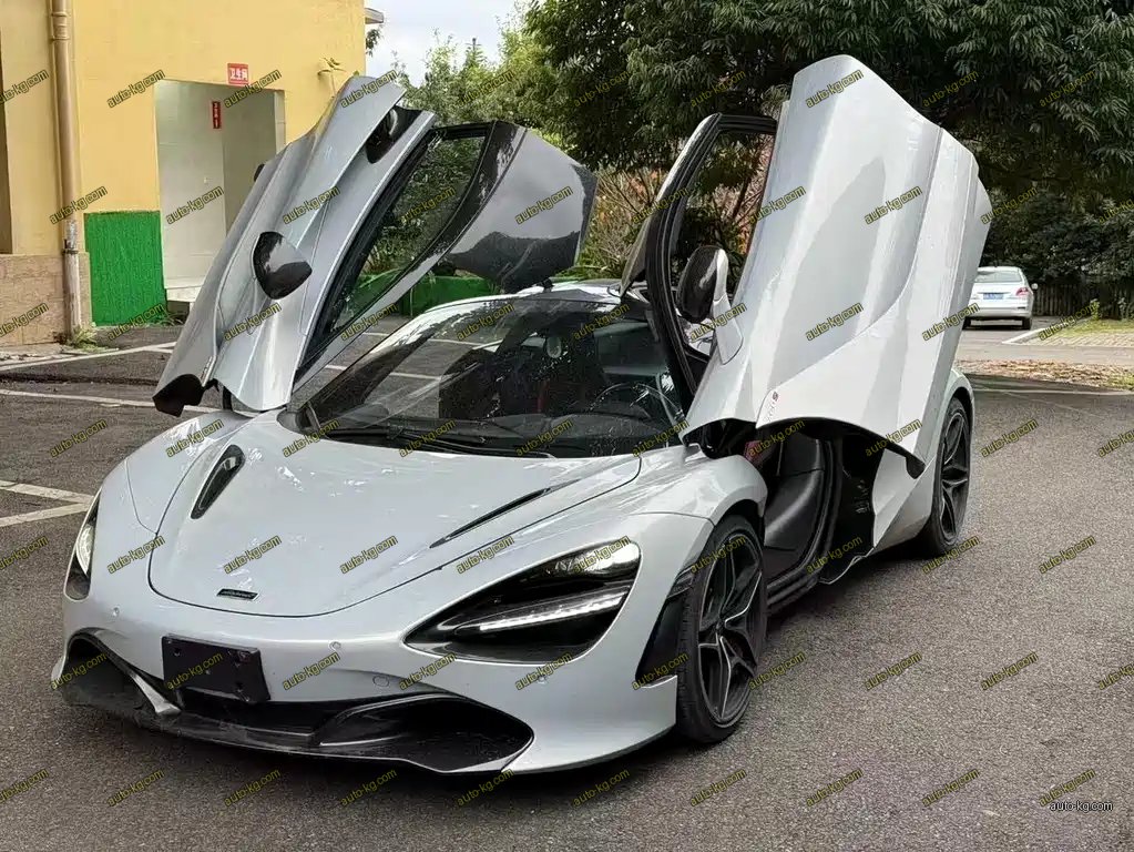 McLaren 720S 2020
