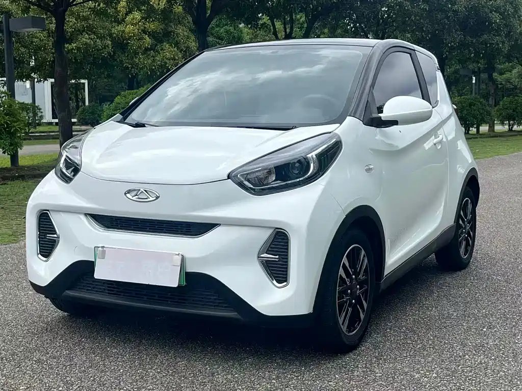 CheryQQ Little Ant 2022