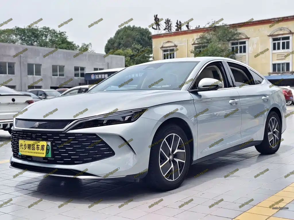 BYD Qin L 2024