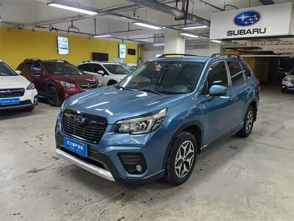 Subaru Forester 2019 — фото 1 из 5