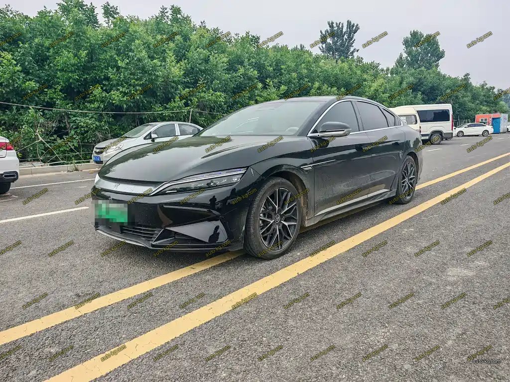 BYD Han 2025