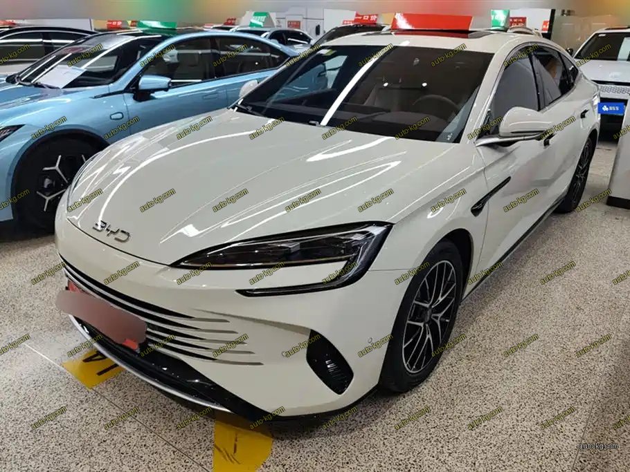 BYD Seal 07 DM-i 2026