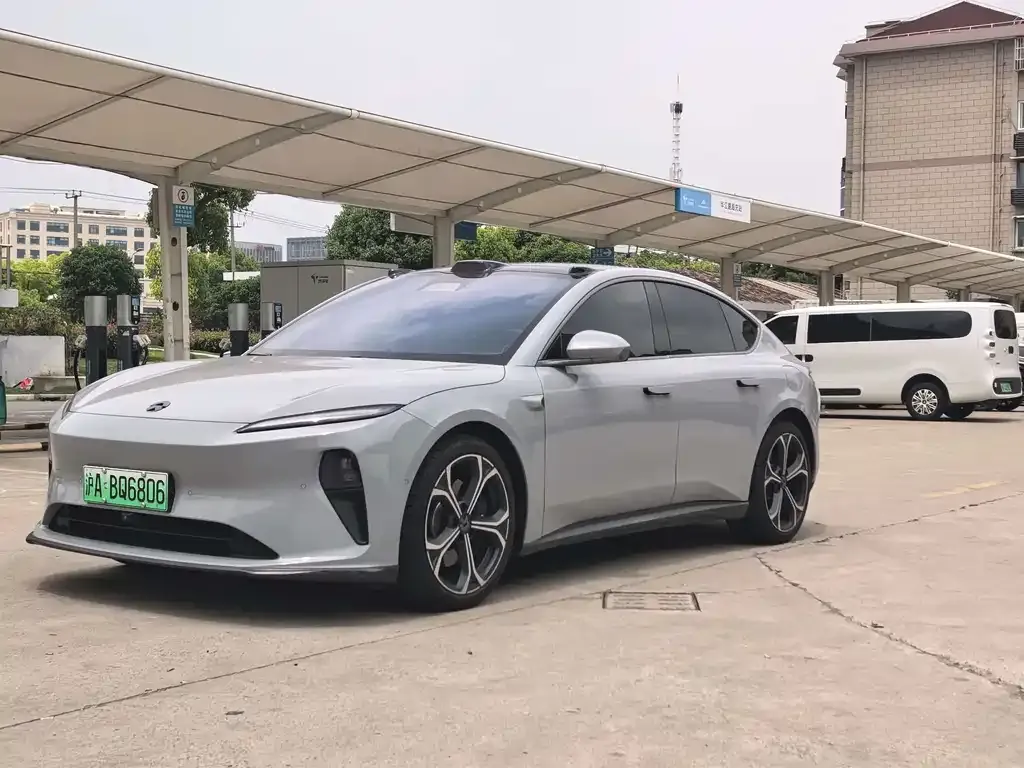 NIO ET5 2023 — фото 1 из 15