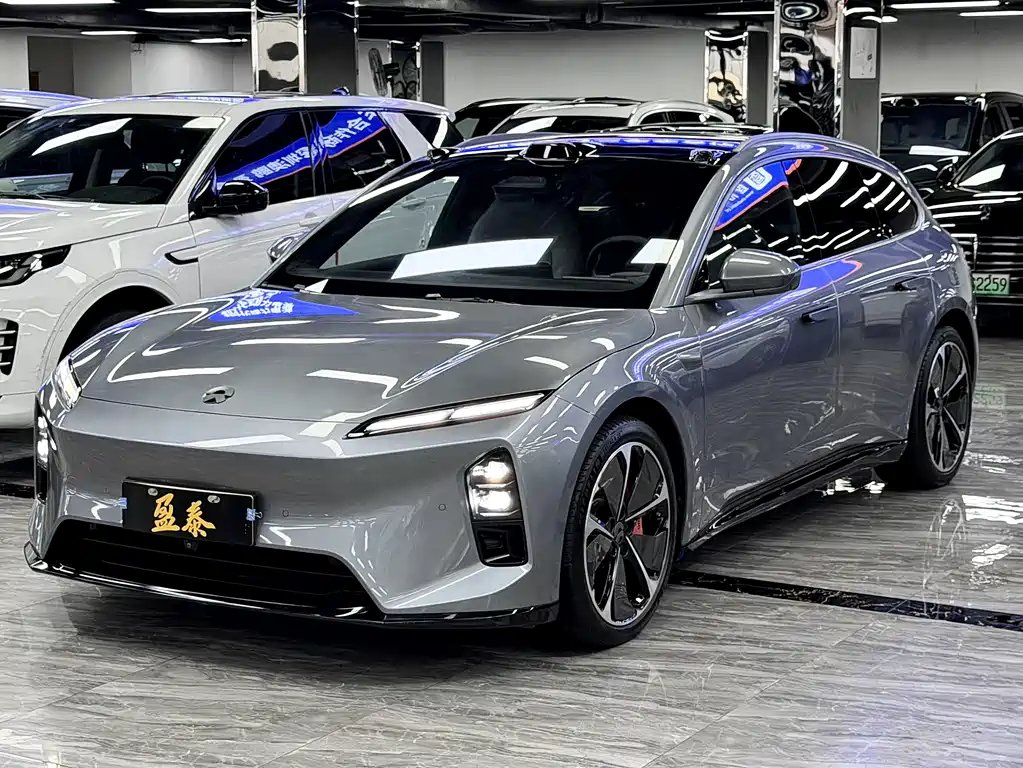 NIO ET5T 2025