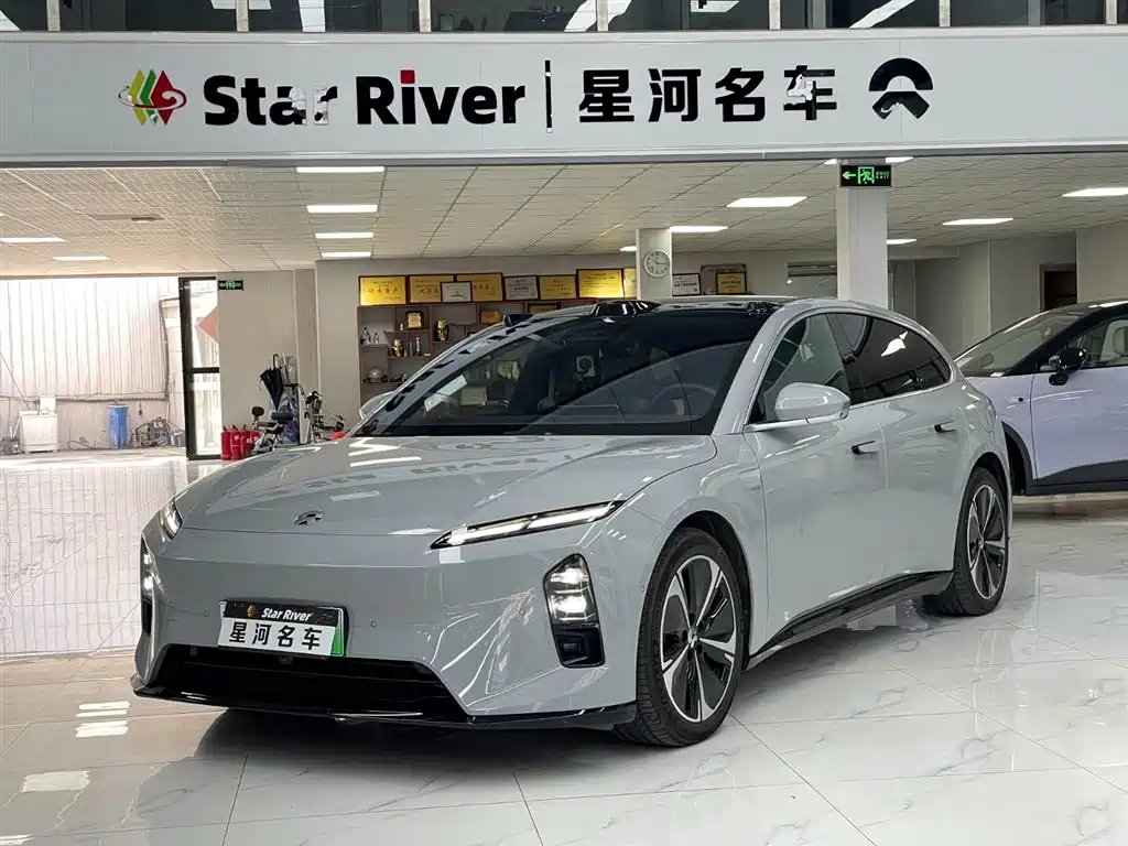 NIO ET5T 2025