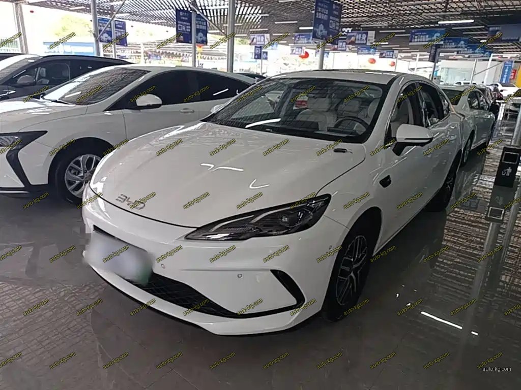 BYD Seal 05 DM-i 2025