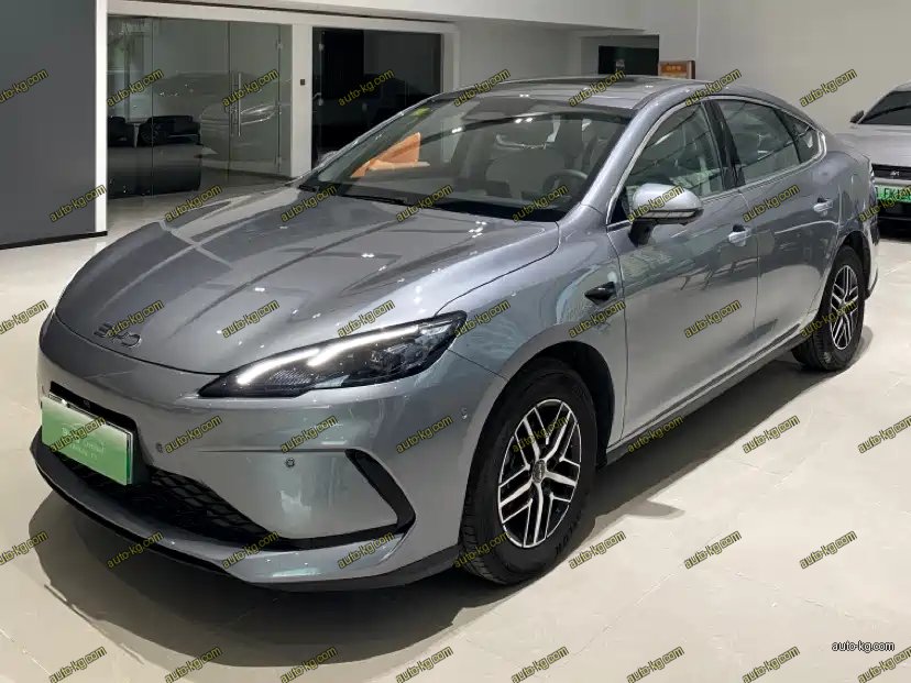 BYD Seal 05 DM-i 2025