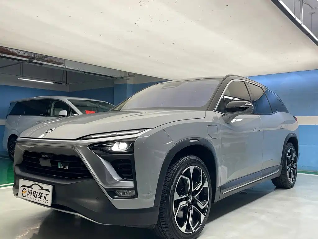 NIO ES8 2018