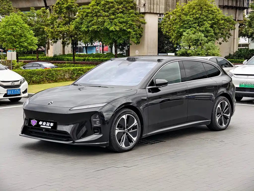 NIO ET5T 2025