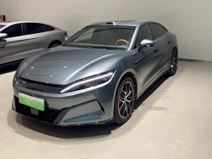 BYD 汉L 2025