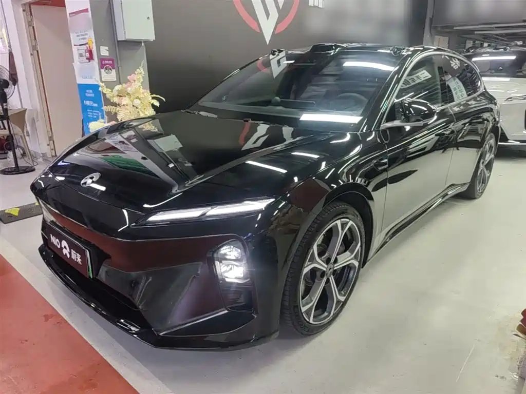 NIO ET5T 2025