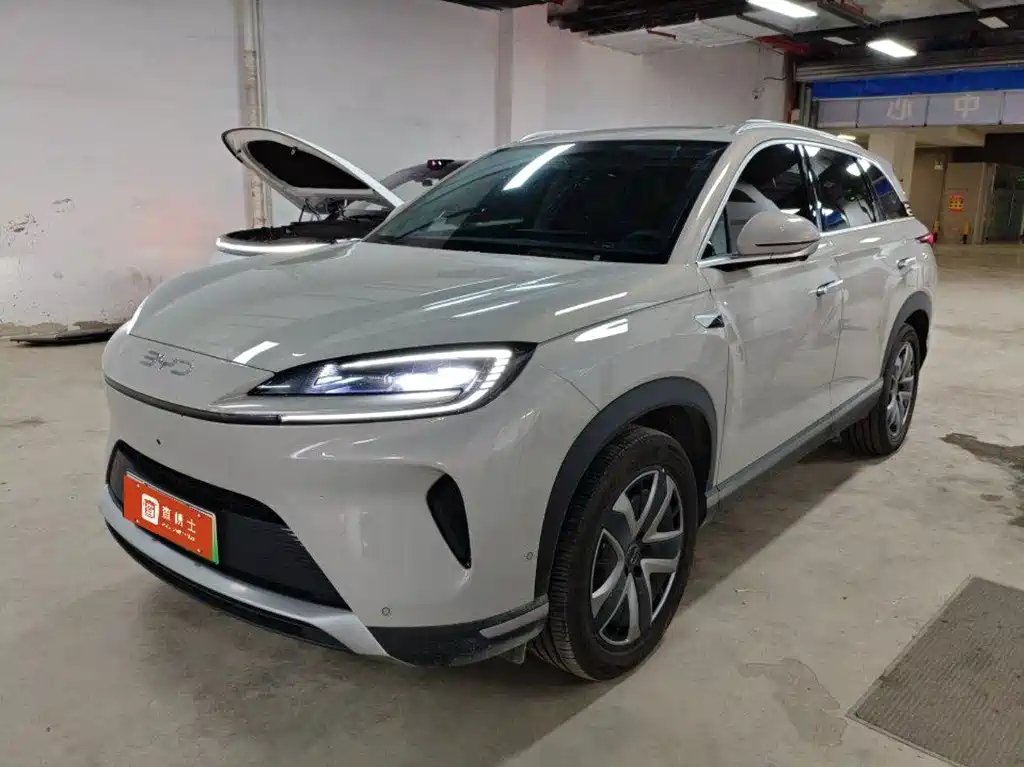 BYD Sealion07 DM-i 2025