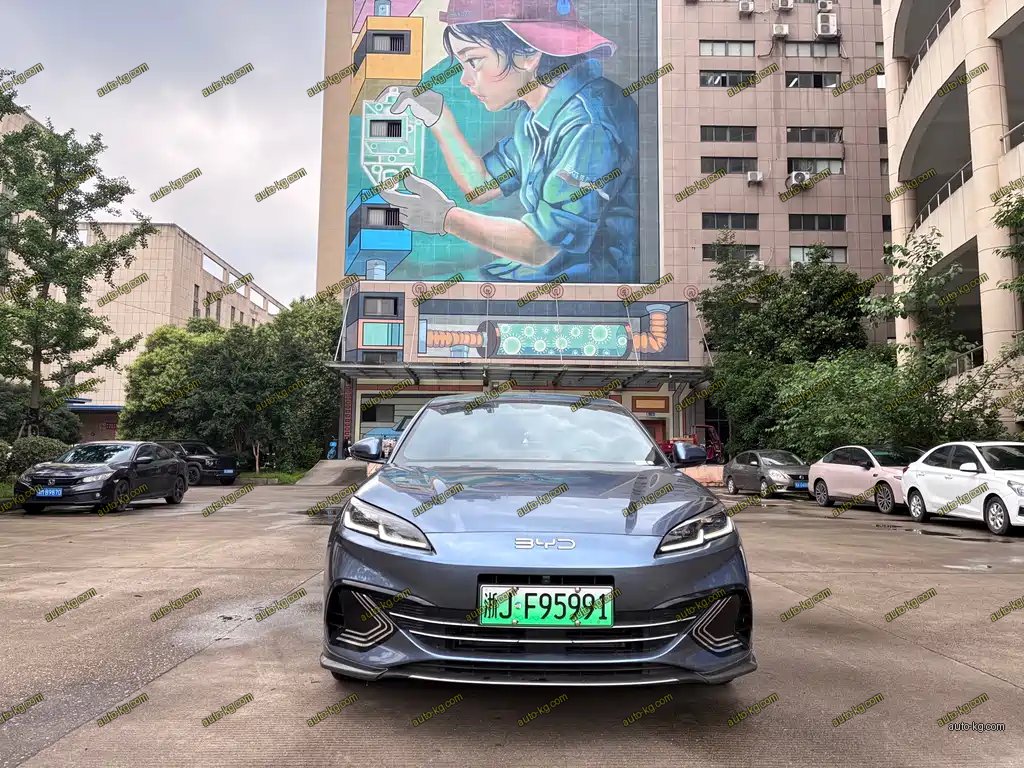 BYD 海豹06 2025