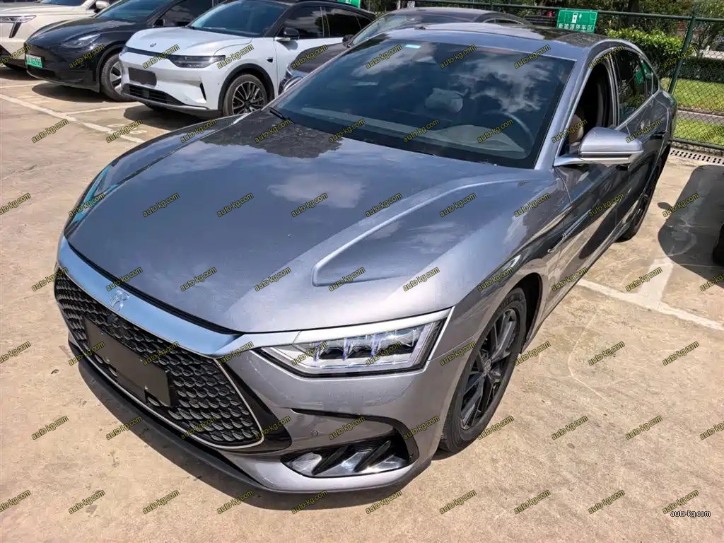 BYD Han 2024