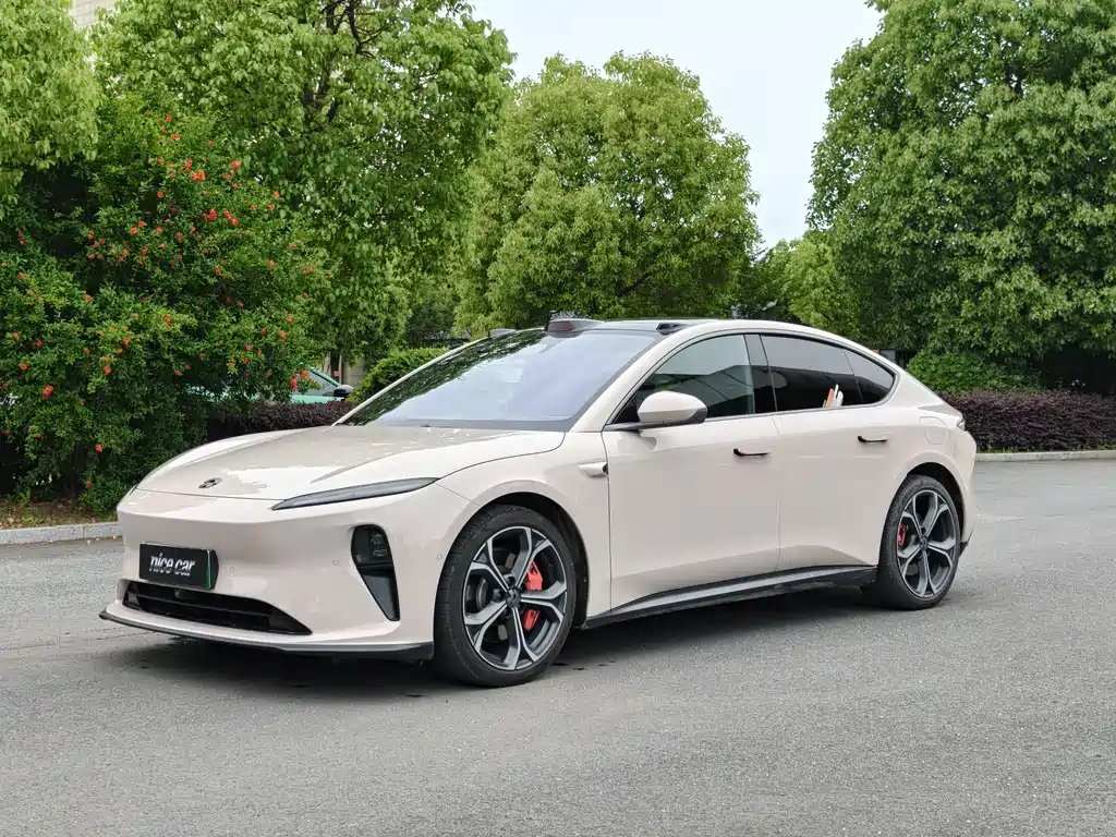 NIO ET5 2023