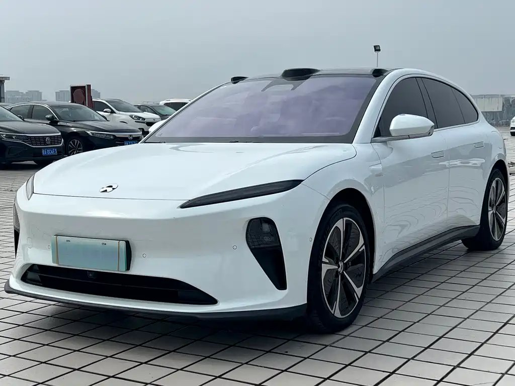 NIO ET5T 2024