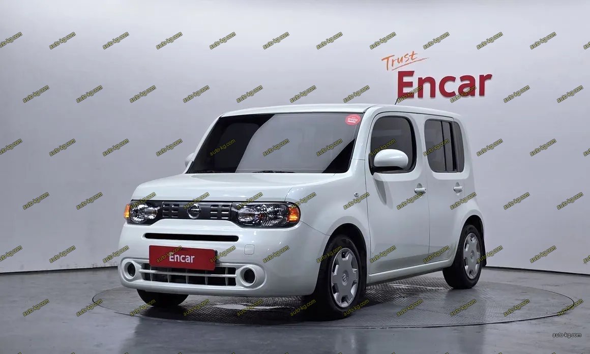 Nissan Cube 2011
