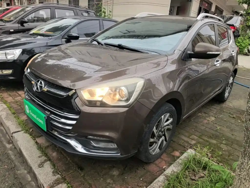 JAC Refine S2 2015