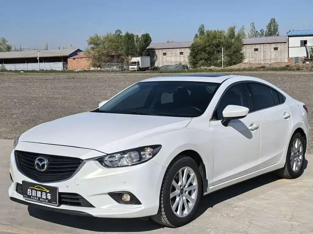 Mazda Atenza 2015 — фото 1 из 9